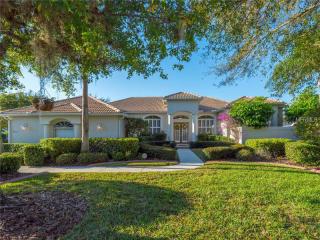 9936 Cherry Hills Avenue Cir, Bradenton, FL 34202-4000