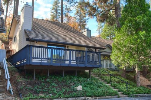 40504 Saddleback Rd, Bass Lake, CA 93604-9718