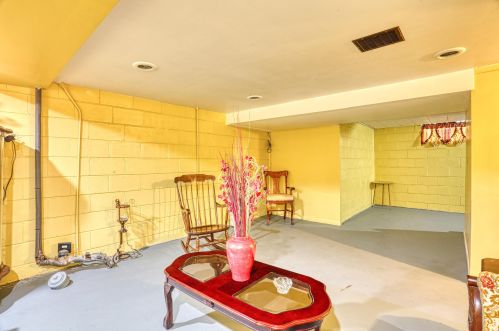 4868 40, Milwaukee WI 53209-5204 exterior