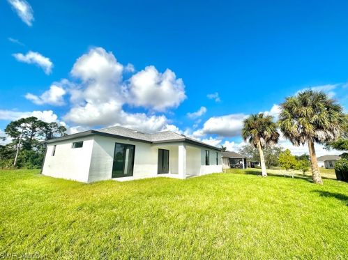 4125 19th Pl, Cape Coral FL  33904-8037 exterior