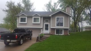 5068 Nebraska Ave, Omaha NE  68104-1380 exterior