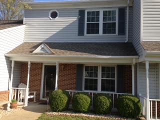 120 Foundry Ct, Yorktown VA  23693-4549 exterior