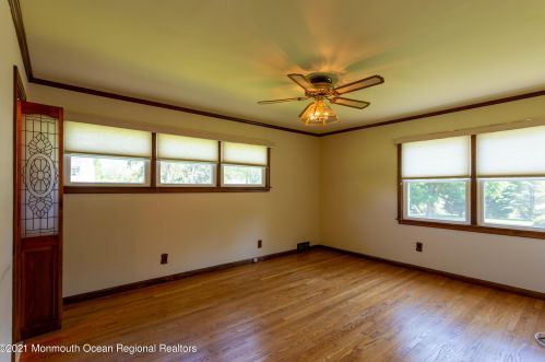 235 Hamiltonian Dr, Tinton Falls NJ  07701-5012 exterior