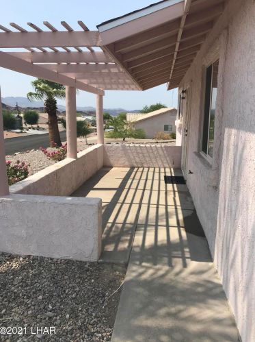 3641 Hollister Dr, Lake Havasu City, AZ 86406-8855