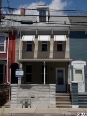 233 Lehman St, Lebanon PA  17046-3880 exterior