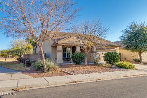 2904 Summer Ln, Casa Grande, AZ 85122-5070