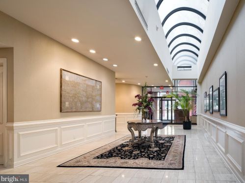 101 Cheswold Ln, Haverford, PA 19041-1865