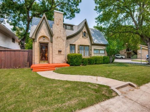 121 Hann St, Denton, TX 76201-3125