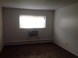14235 Lorain Ave, Cleveland OH  44111-3281 exterior