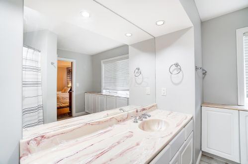 509 Leesburg Ave, Washington Ch OH  43160-1248 exterior