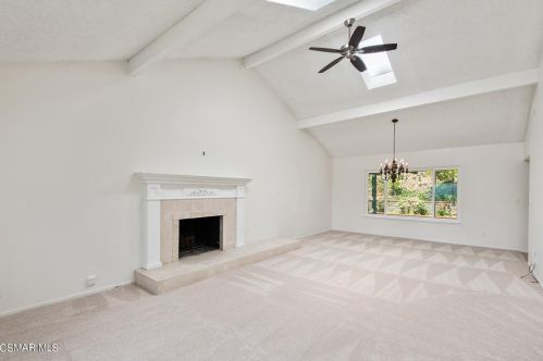 643 Dana Dr, Santa Paula CA  93060-1614 exterior