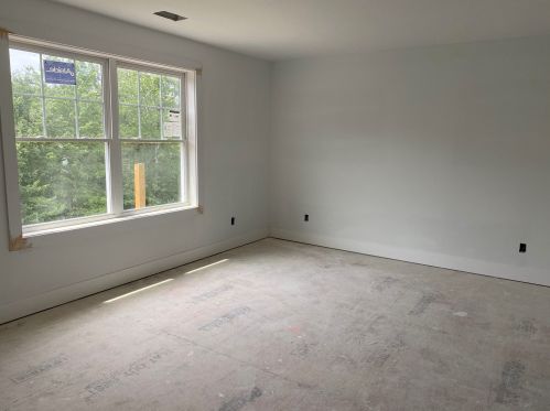 46 Lovell Rd, Stratham NH  03885-2218 exterior