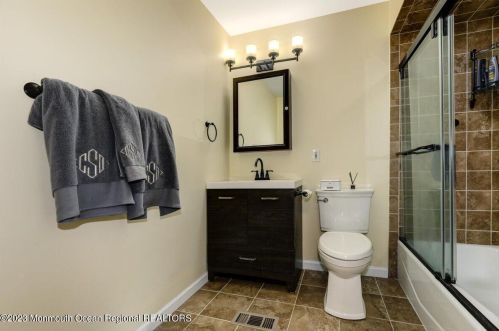 126 Primrose Ln, Bricktown NJ  08724-1432 exterior