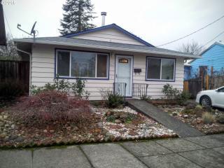 6227 71st Ave, Portland, OR 97206-6541