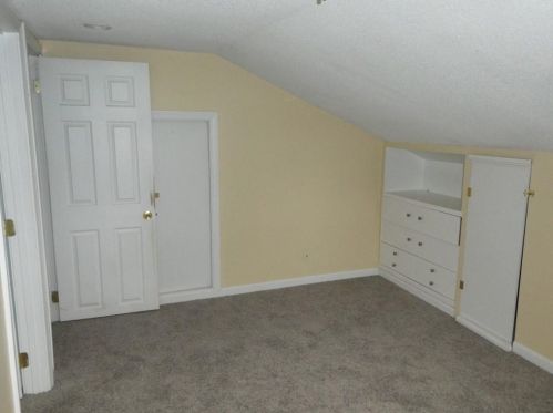 12 Haslam St, North Providence RI  02904-3218 exterior