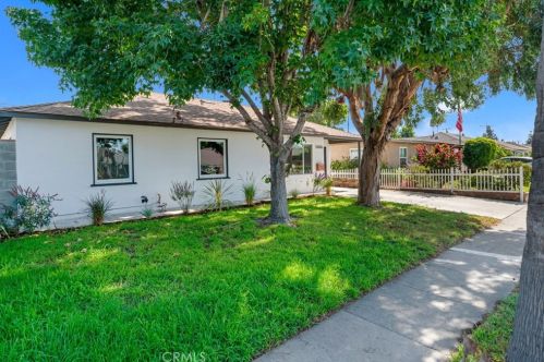 18606 Ambler Ave, Long Beach, CA 90746-2123