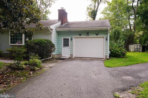 24242 Beaver Dam Dr, Seaford DE  19973-7728 exterior