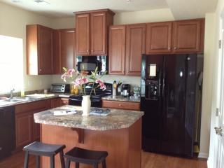 1020 Grey Fox Cir, Bridgeville PA  15017-3800 exterior