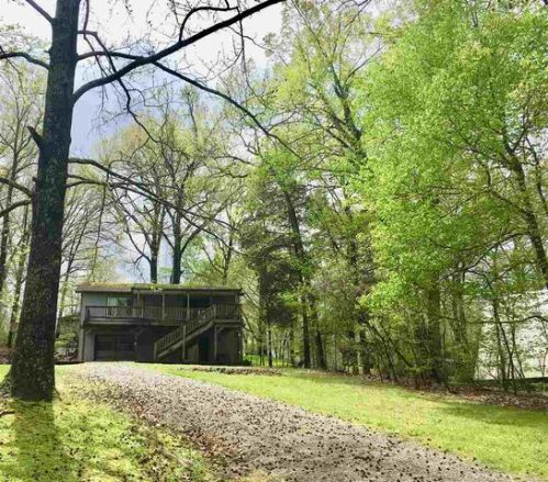 429 Rockcastle Lakeshore Dr, Golden Pond, KY 42211-8037