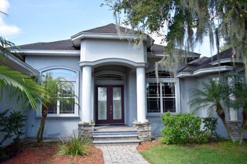 1060 Fox Hunt Dr, Winter Haven, FL 33880-5020
