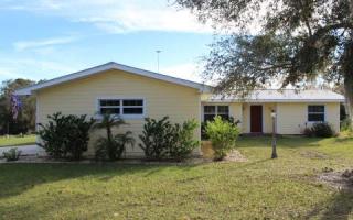 1327 Sudan Mission Rd, Sebring, FL 33875-5554