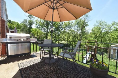 126 Knox St, Bridgeville PA  15017-3018 exterior