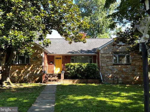 6411 Shady Ln, Falls Church, VA 22042-2315