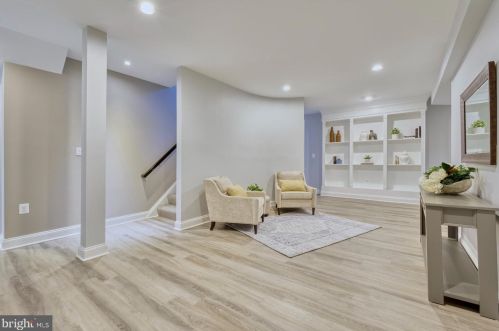 40280 Spectacular Bid Pl, Leesburg VA  20176-7173 exterior