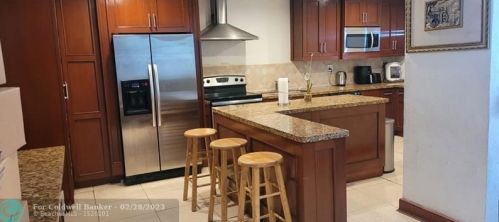 6901 16 Ct, Hollywood FL 33027-2315 exterior