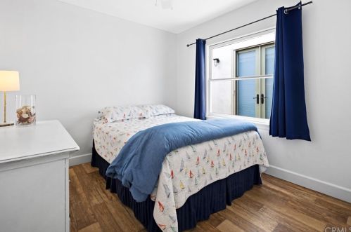 3405 Oceanfront, Newport Beach CA  92661 exterior