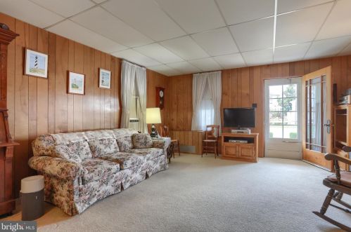 101 Rosanna St, Hummelstown PA  17036-1519 exterior