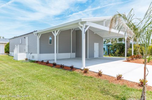 945 Cashew Cir, Sebastian, FL 32976-7502