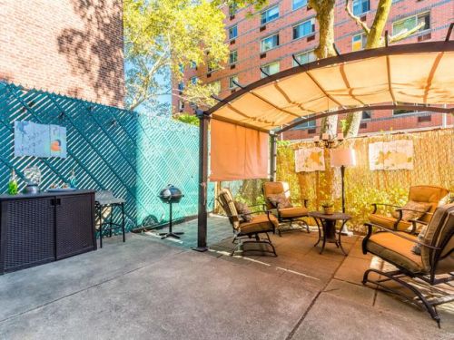 3240 Netherland Ave, Bronx NY 10463-3400 exterior