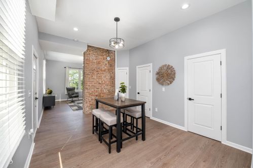 1253 Pike St, Covington KY  41011-2136 exterior