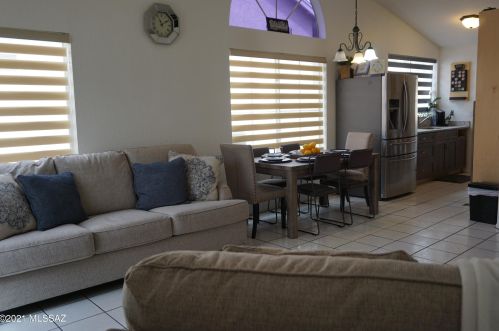 3056 Calle Levante, Tucson, AZ 85746-8384