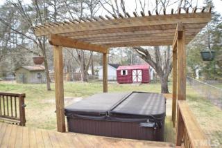 1320 Pineview Dr, Garner NC  27529-4150 exterior