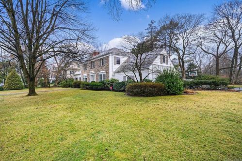 2 Beechwood Ln, Scarsdale, NY 10583-6002