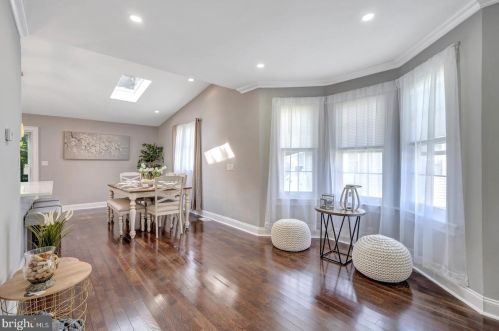 320 Maple Ave, Camden NJ  08109-2622 exterior