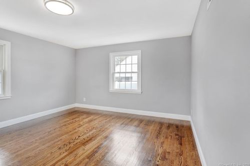 337 Steele St, New Britain CT  06052-1518 exterior