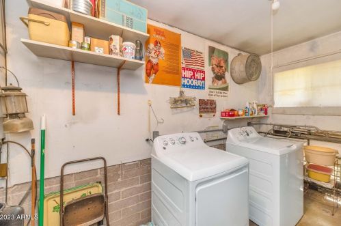 2623 20 Ave, Phoenix AZ 85021-6963 exterior