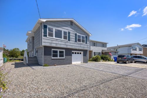 36 Lenape Trl, Bricktown, NJ 08724-4453