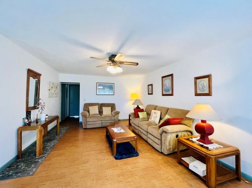 90 Coventry D, West Palm Beach FL  33417-6758 exterior