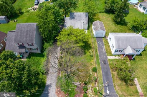 1710 Birch Ave, Wilmington, DE 19804-4031