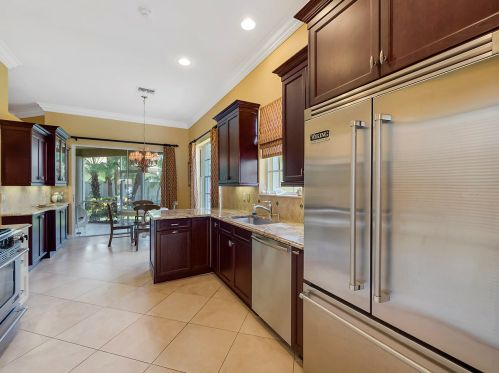 8506 Quail Meadow Way, West Palm Beach, FL 33412-1566