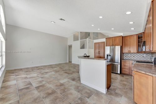 14350 11th St, Hollywood FL  33027-6148 exterior