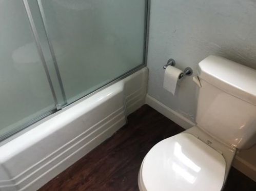 279 Freidel St, Whitaker PA  15120-2341 exterior