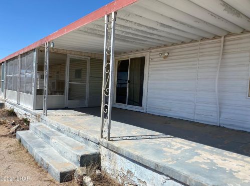 27697 Santa Fe, Bouse, AZ 85325-9600