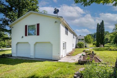 120 Garrett Shortcut Rd, Berlin, PA 15530-6901