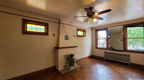 2213 Holland Ave, Bronx NY  10467-9401 exterior