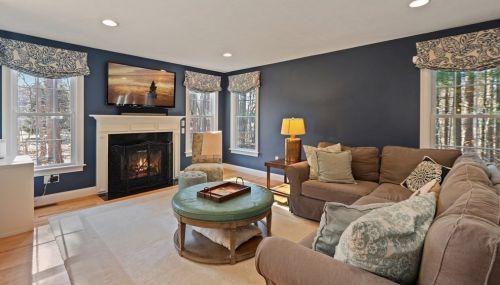 15 Golden Dr, Stow, MA 01775-1092